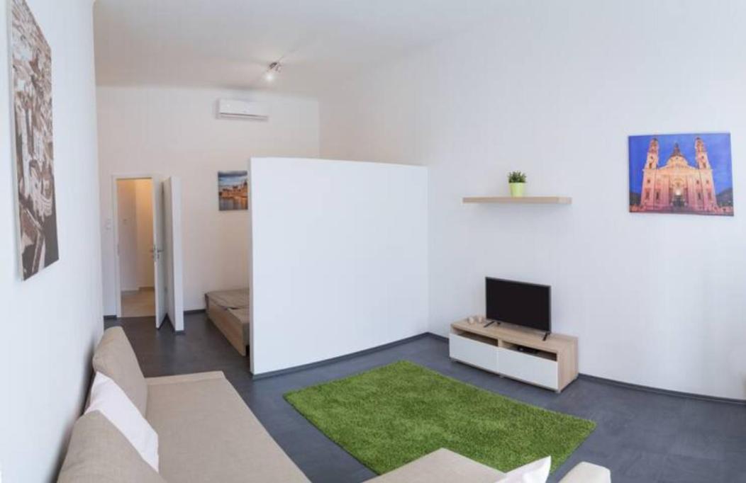 Hi-Bp Sunny Home Apartments In The Heart Of Budapest Exterior foto