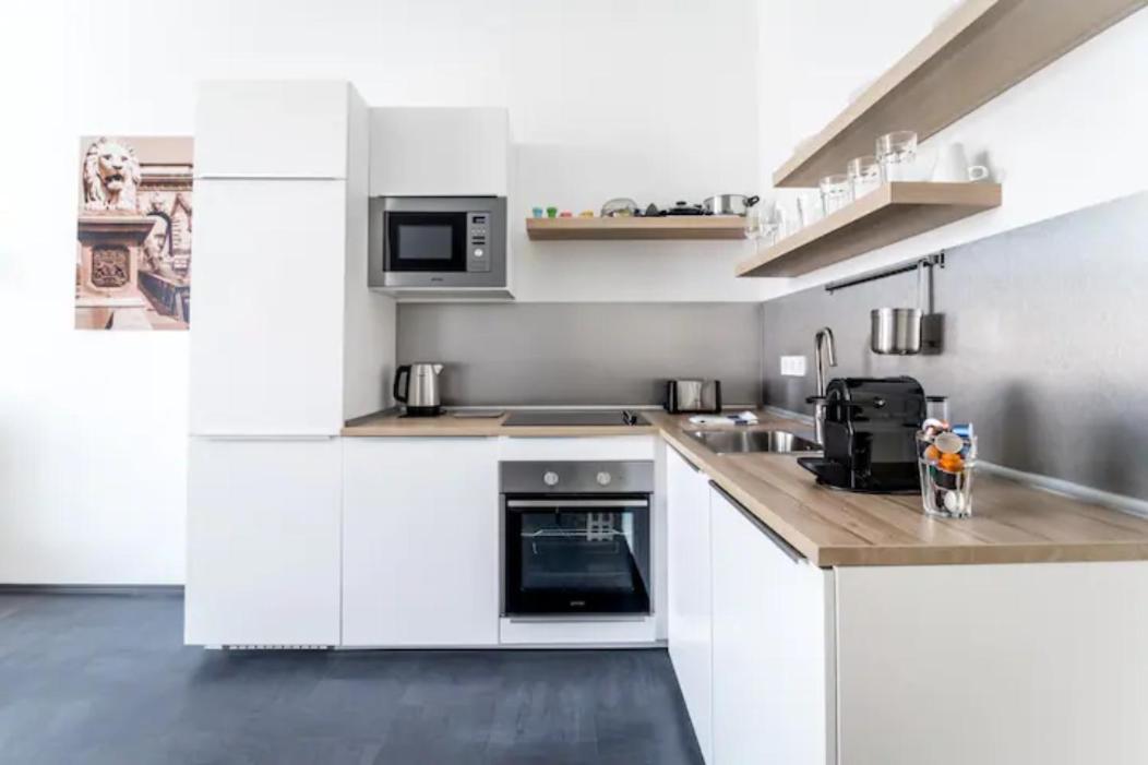 Hi-Bp Sunny Home Apartments In The Heart Of Budapest Exterior foto